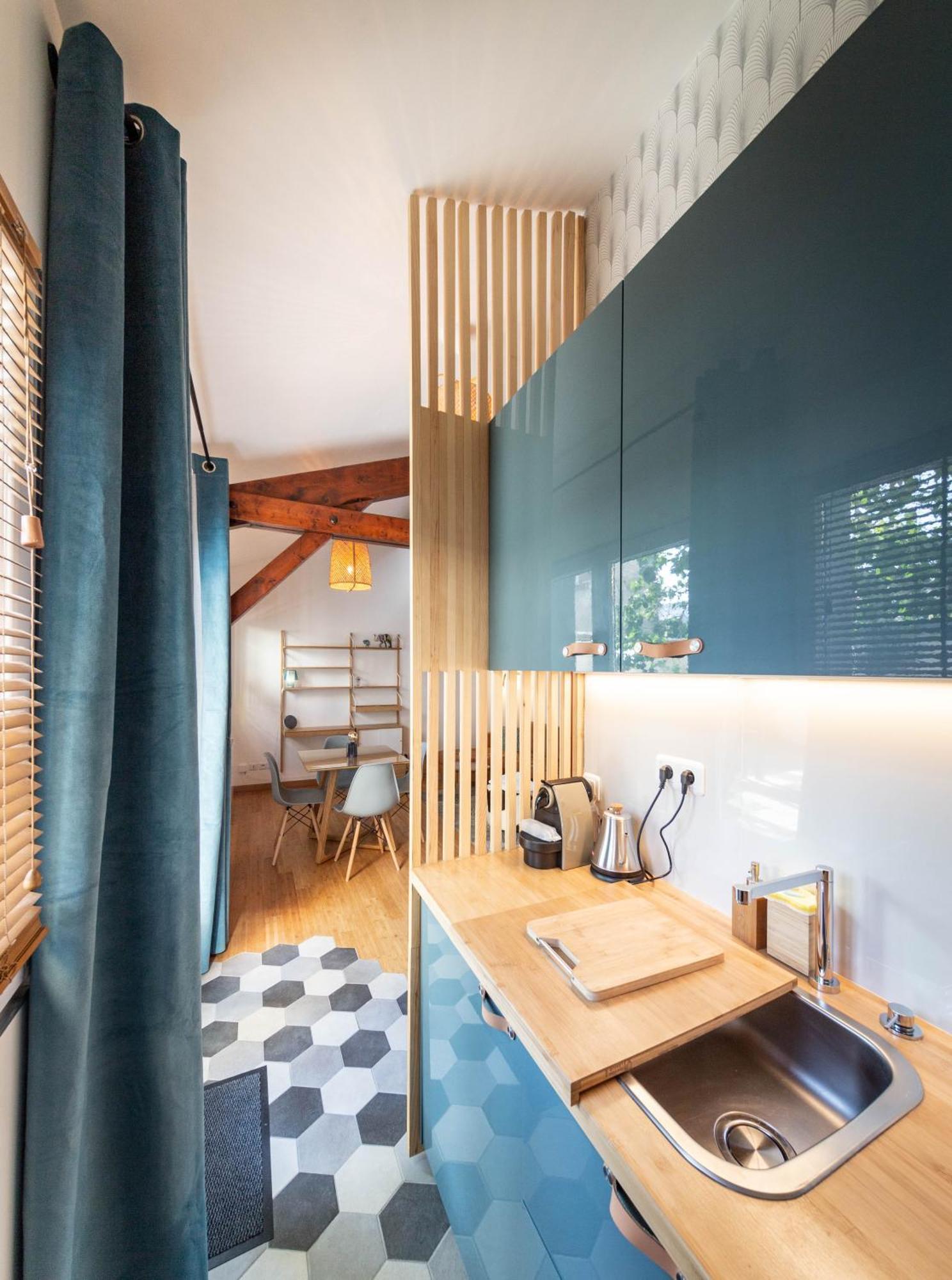 Lovely Little House With Private Garden In Paris Ιβρύ-συρ-Σεν Εξωτερικό φωτογραφία