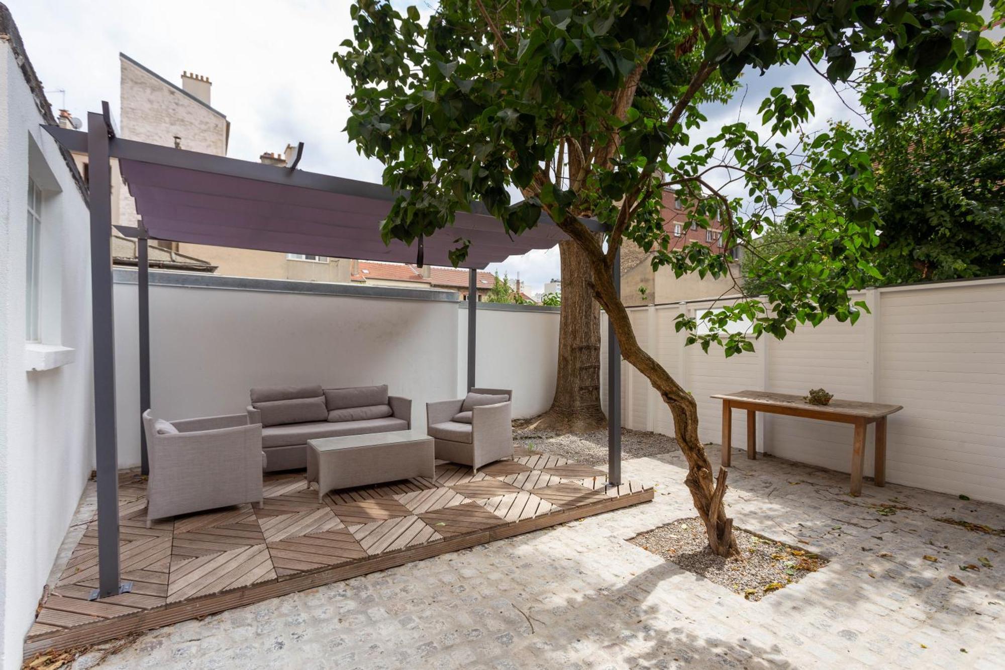 Lovely Little House With Private Garden In Paris Ιβρύ-συρ-Σεν Εξωτερικό φωτογραφία